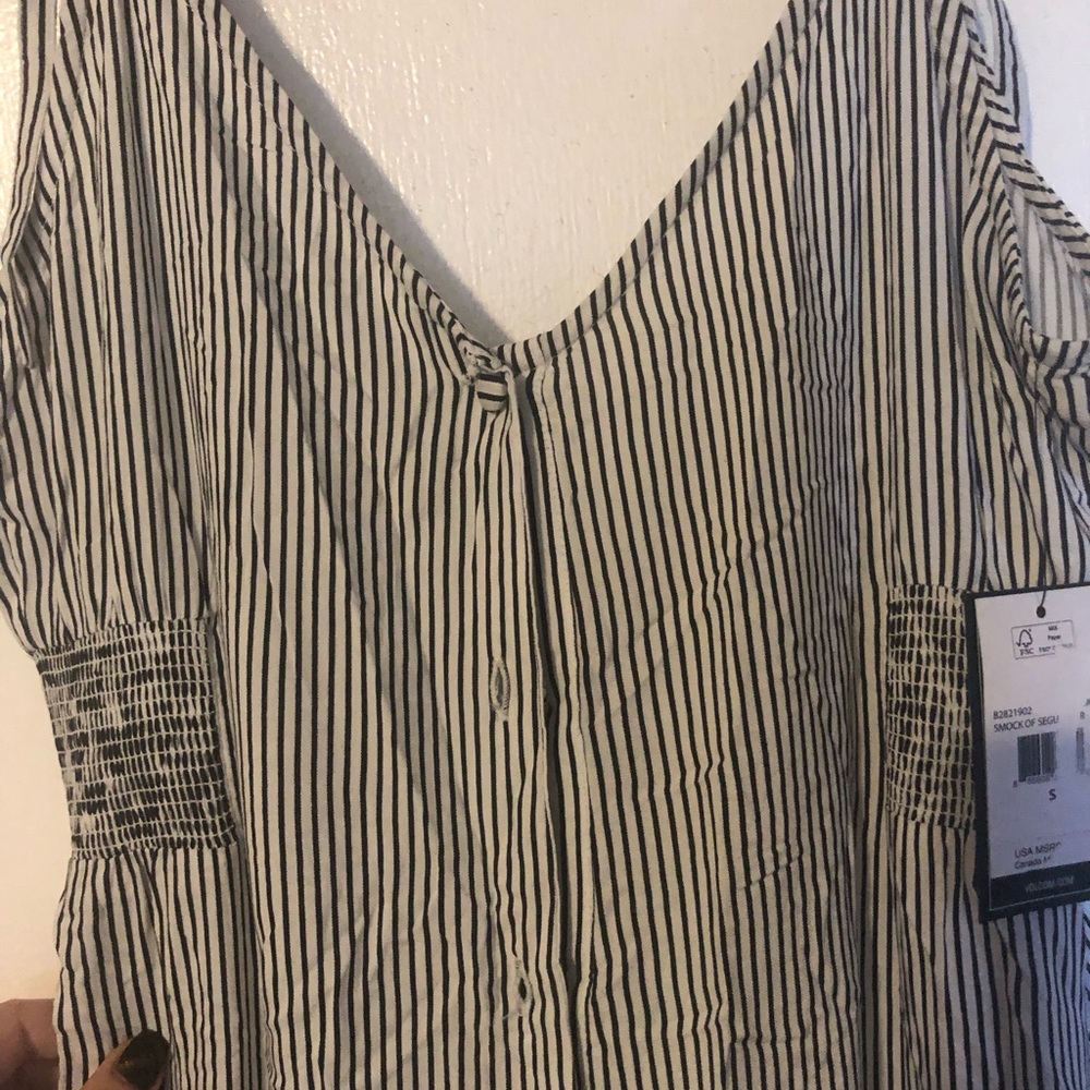 Volcom Romper - Picture 2 of 8